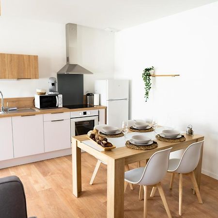Spacieux Appartement Avec Parking Prive A Saumur Dış mekan fotoğraf